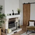 別荘 Maison A La Campagne Avec Piscine Chauffee Proche Deauville *