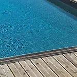 別荘 Maison A La Campagne Avec Piscine Chauffee Proche Deauville *