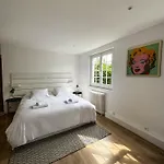 Maison A La Campagne Avec Piscine Chauffee Proche Deauville Saint-Étienne-la-Thillaye