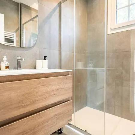 Maison A La Campagne Avec Piscine Chauffee Proche Deauville Saint-Etienne-la-Thillaye