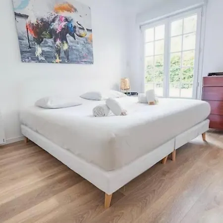 Maison A La Campagne Avec Piscine Chauffee Proche Deauville Holiday home