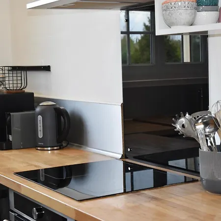 Maison A La Campagne Avec Piscine Chauffee Proche Deauville Saint-Étienne-la-Thillaye