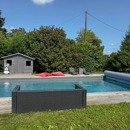 Maison A La Campagne Avec Piscine Chauffee Proche Deauville 別荘 *