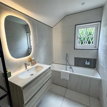 Maison à La Campagne Avec Piscine Chauffée Proche Deauville Сasa de vacaciones *