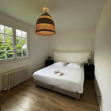 Maison à La Campagne Avec Piscine Chauffée Proche Deauville Сasa de vacaciones