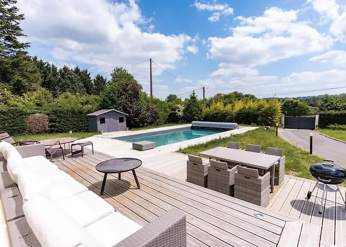 Holiday home Maison A La Campagne Avec Piscine Chauffee Proche Deauville *