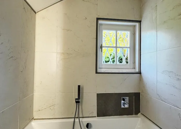 Holiday home Maison A La Campagne Avec Piscine Chauffee Proche Deauville Saint-Etienne-la-Thillaye