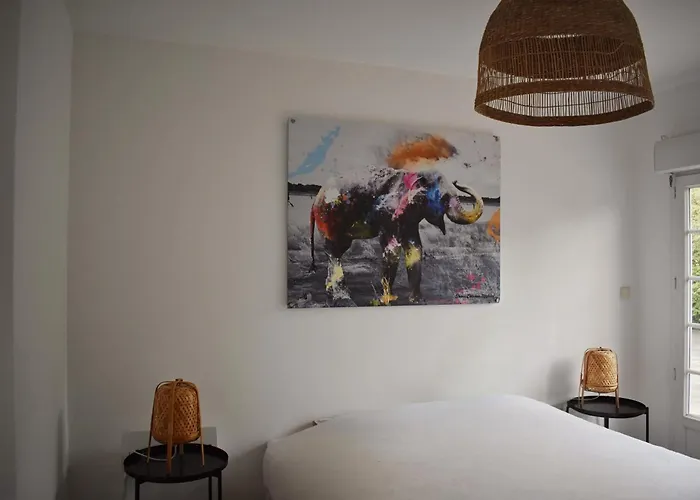 Holiday home Maison A La Campagne Avec Piscine Chauffee Proche Deauville Saint-Etienne-la-Thillaye