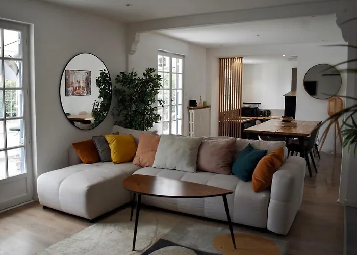 Maison A La Campagne Avec Piscine Chauffee Proche Deauville Holiday home *