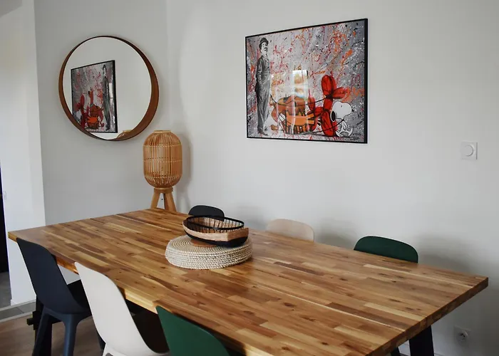 Holiday home Maison A La Campagne Avec Piscine Chauffee Proche Deauville