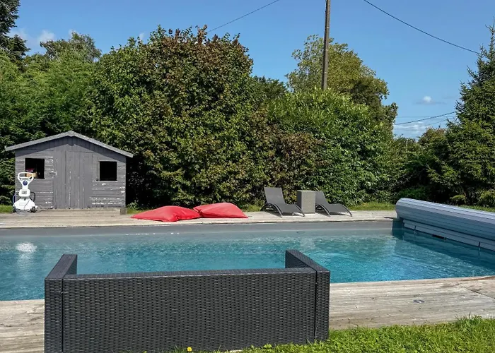 Maison A La Campagne Avec Piscine Chauffee Proche Deauville Holiday home *