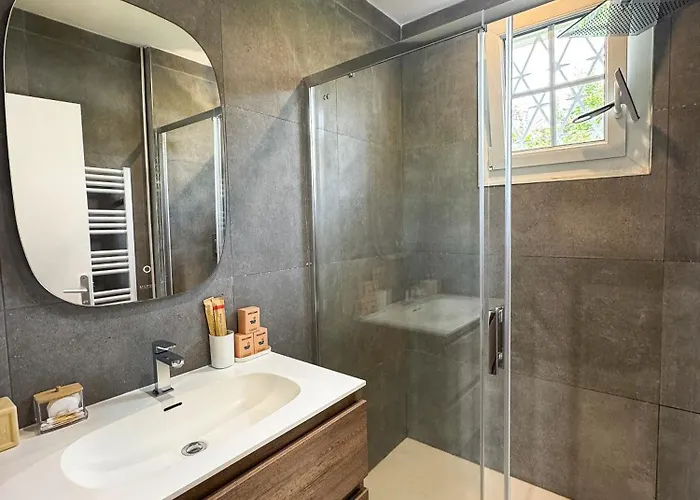 Maison A La Campagne Avec Piscine Chauffee Proche Deauville *