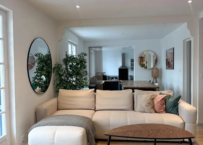 Holiday home Maison A La Campagne Avec Piscine Chauffee Proche Deauville