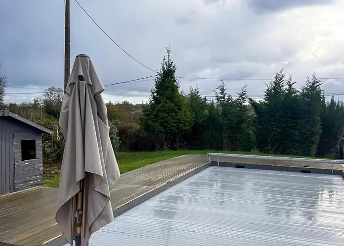 Holiday home Maison A La Campagne Avec Piscine Chauffee Proche Deauville *